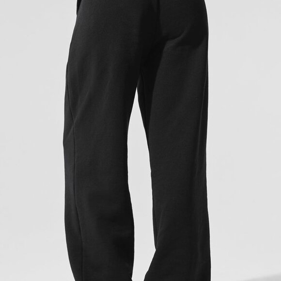 Alo Yoga Accolade Straight Leg Sweatpant Black - Picture 3 of 4